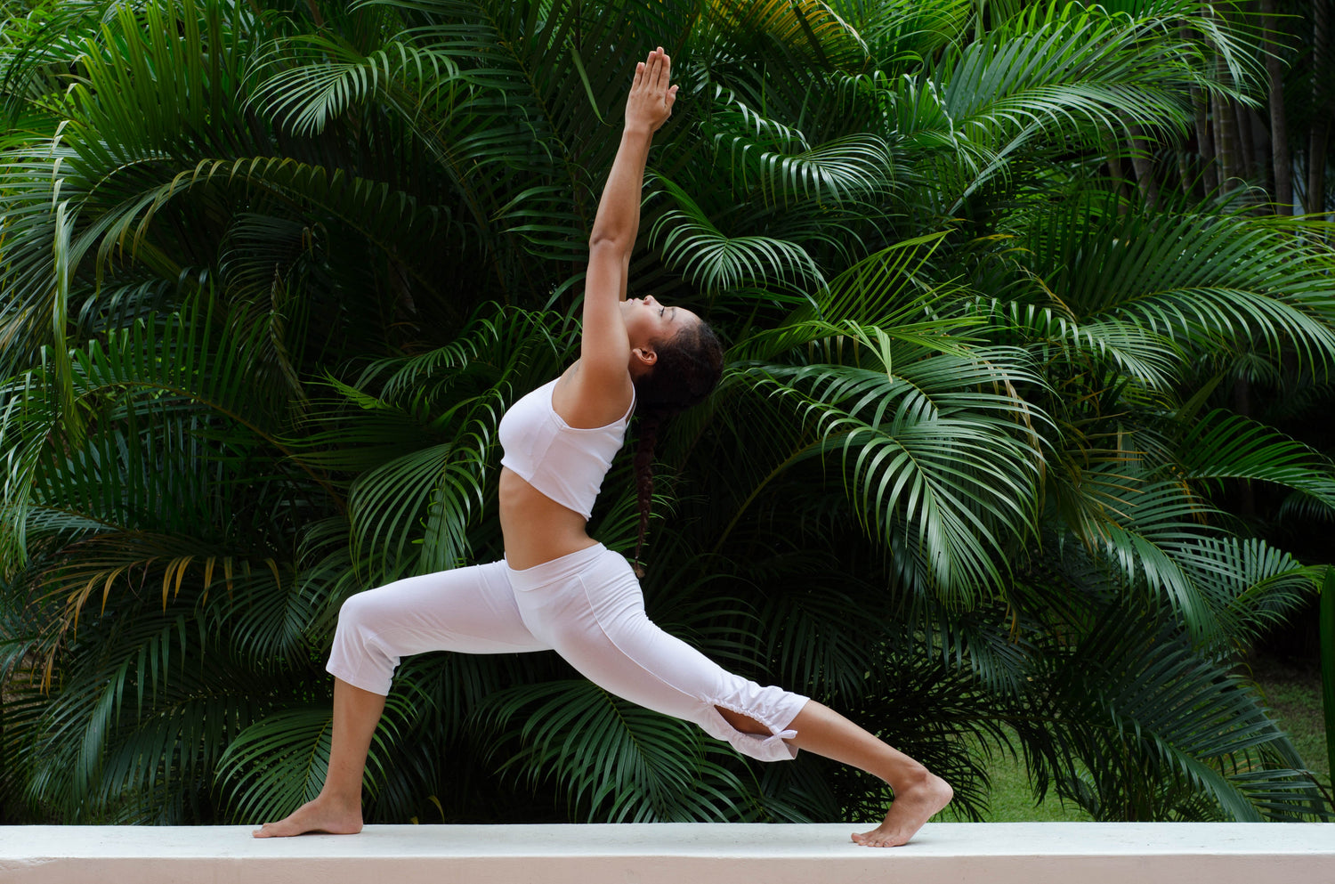 On-The-Go Health & Wellness with Spray Vitamins